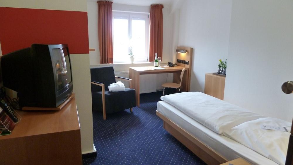 גוסלר Hotel Der Achtermann מראה חיצוני תמונה